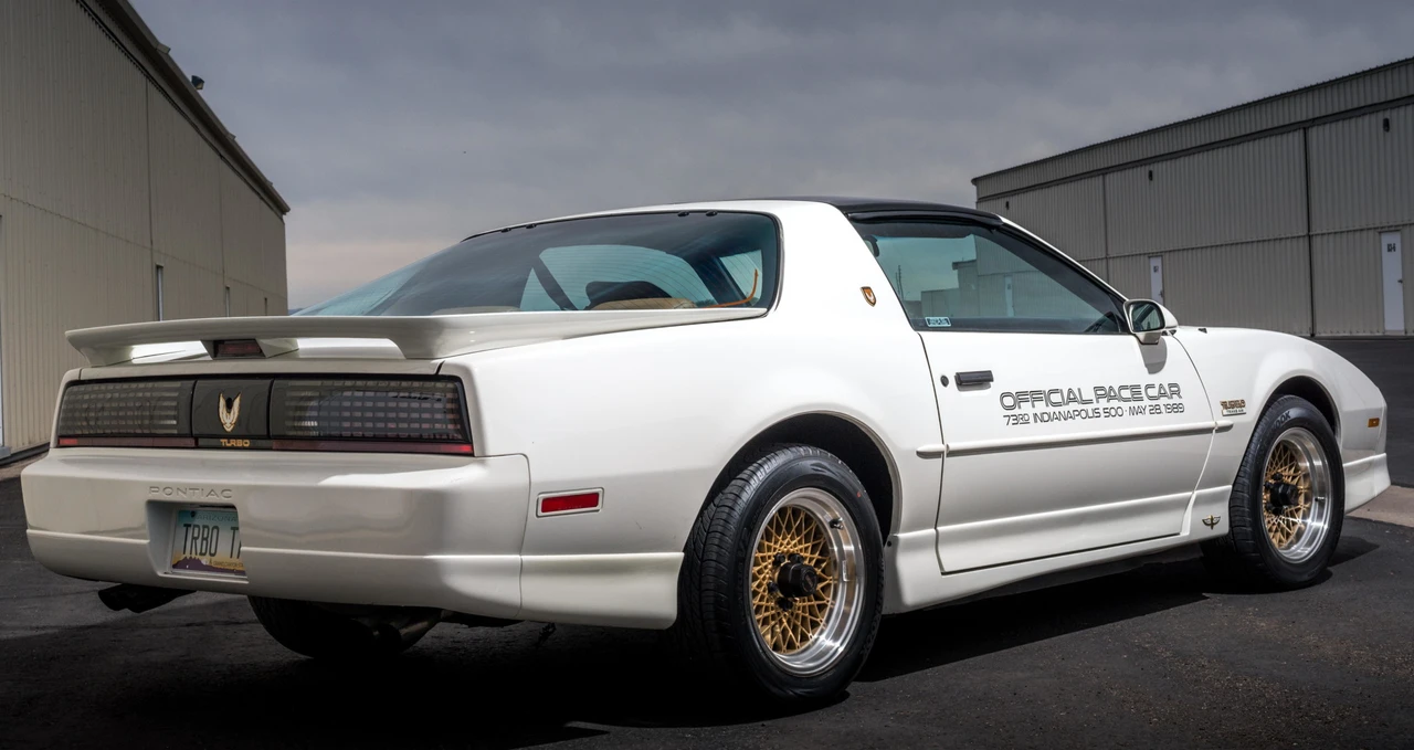 1989 Pontiac Firebird Trans Am 3rd Gen - Image 7 of 31