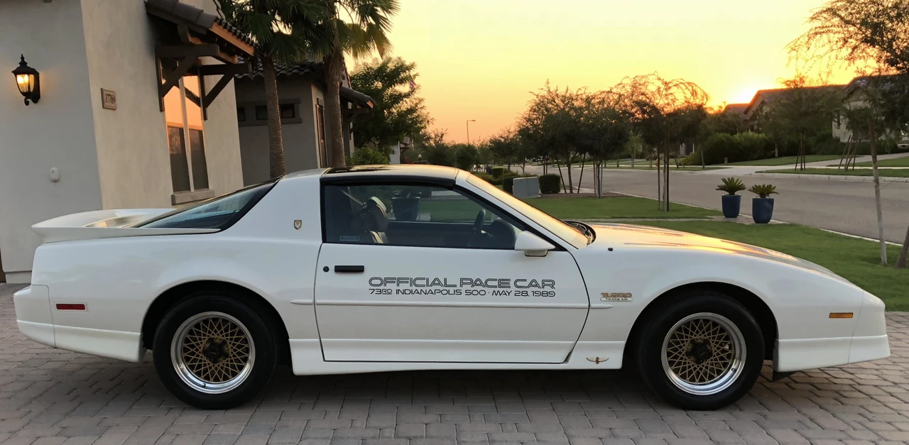 1989 Pontiac Firebird Trans Am 3rd Gen - Image 6 of 31