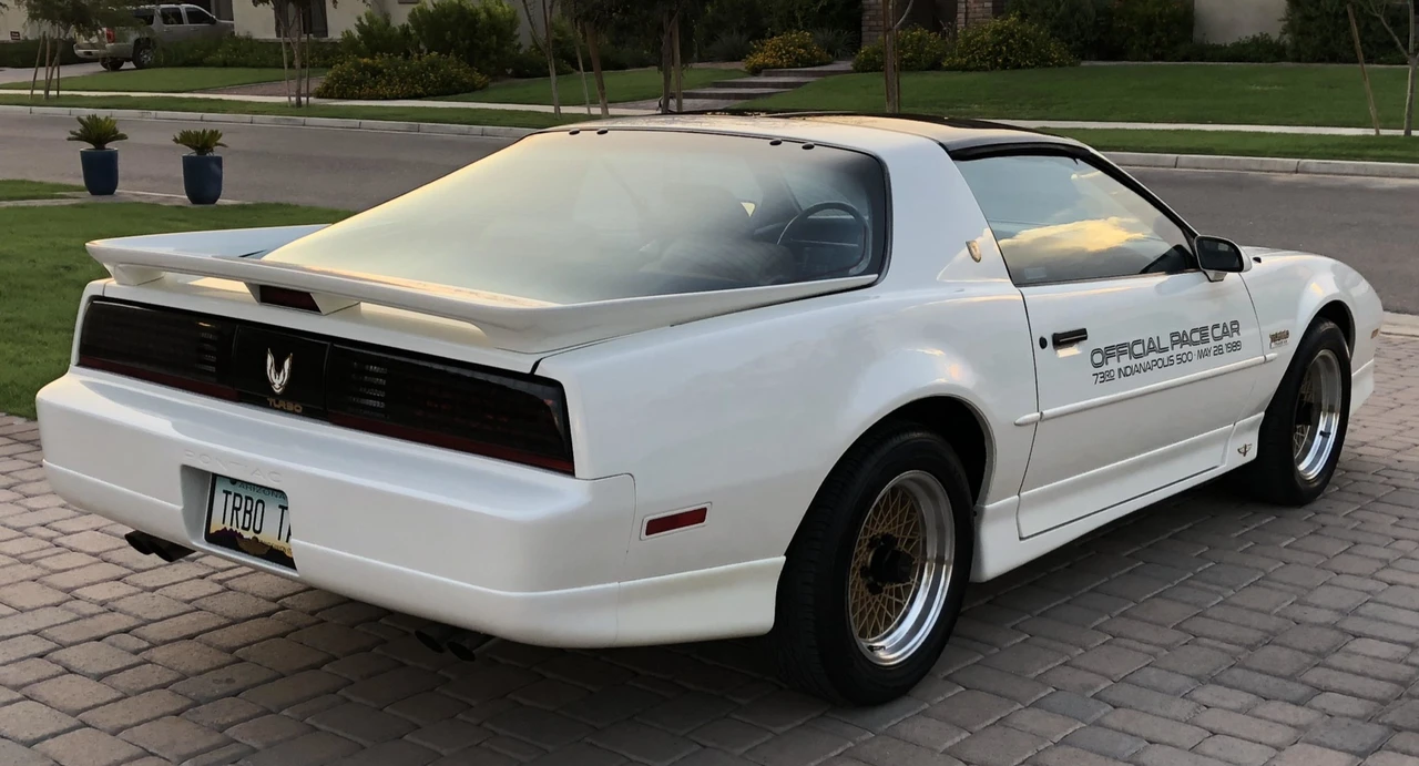 1989 Pontiac Firebird Trans Am 3rd Gen - Image 8 of 31