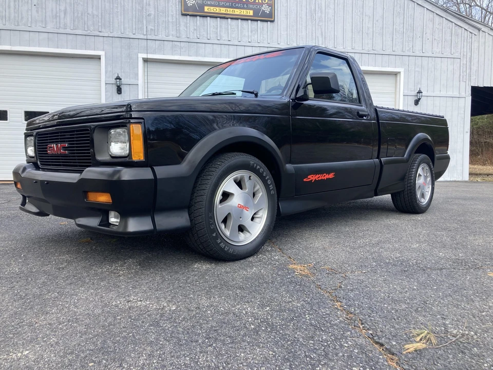 1991 GMC Syclone - Image 5 of 31