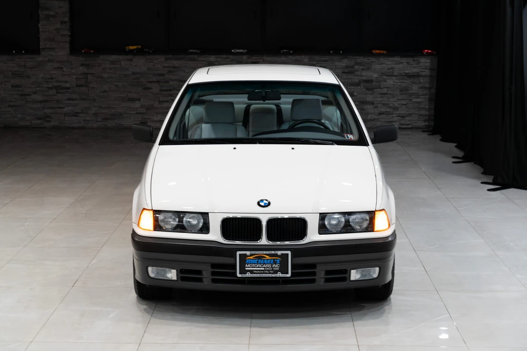 1992 BMW E36 3 Series - Image 11 of 31