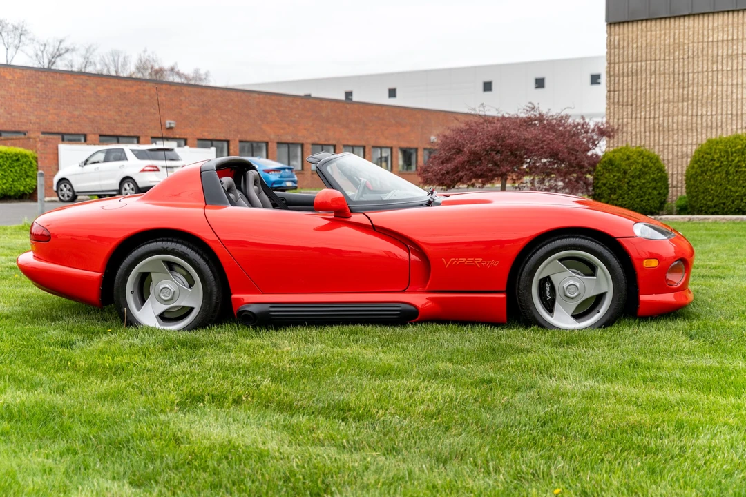 1992 Dodge Viper 1st Gen - Image 10 of 31