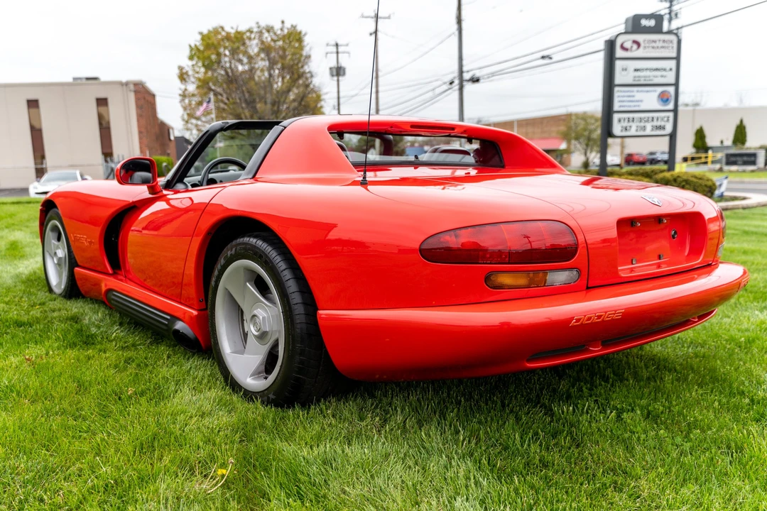 1992 Dodge Viper 1st Gen - Image 5 of 31