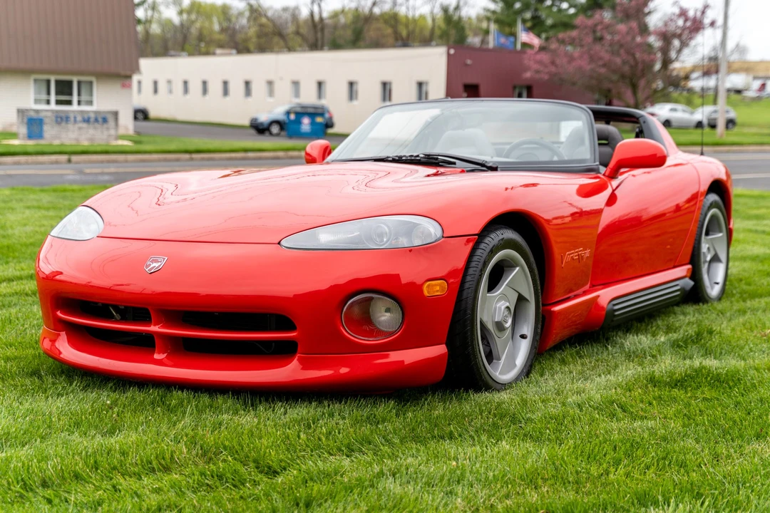 1992 Dodge Viper 1st Gen - Image 2 of 31