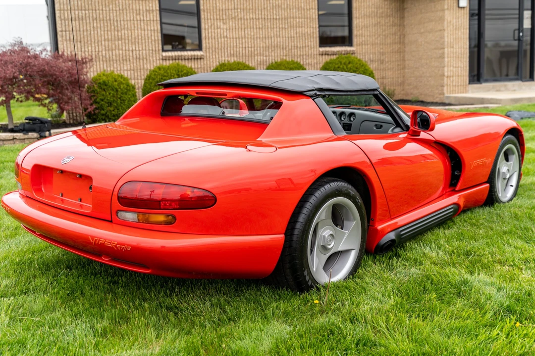 1992 Dodge Viper 1st Gen - Image 21 of 31