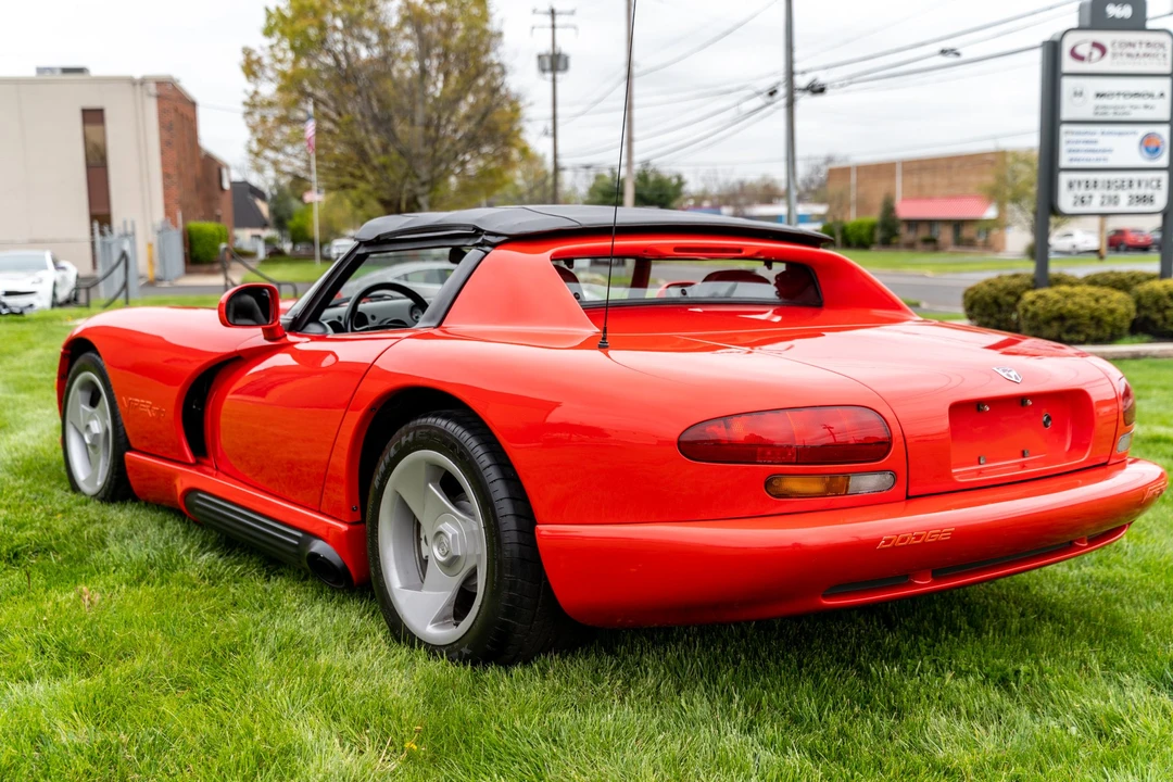 1992 Dodge Viper 1st Gen - Image 17 of 31