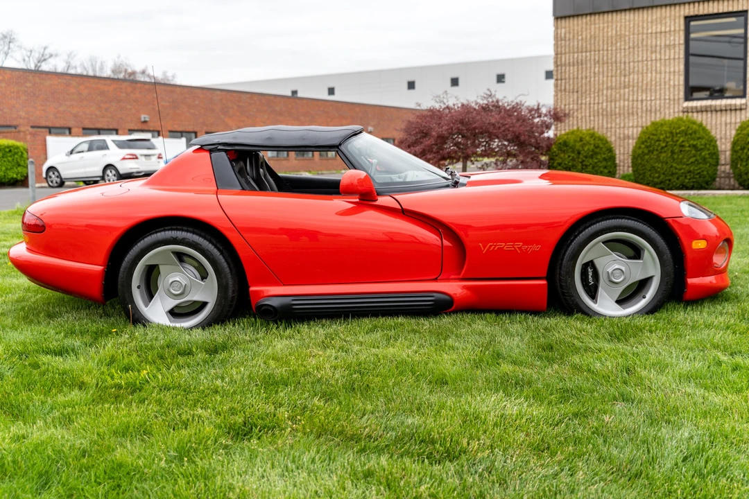 1992 Dodge Viper 1st Gen - Image 23 of 31