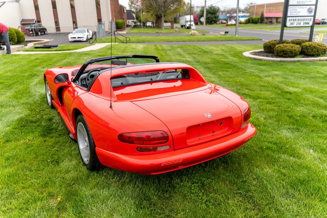 1992 Dodge Viper 1st Gen - Image 7 of 31