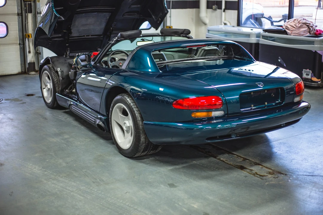 1994 Dodge Viper 1st Gen - Image 16 of 31