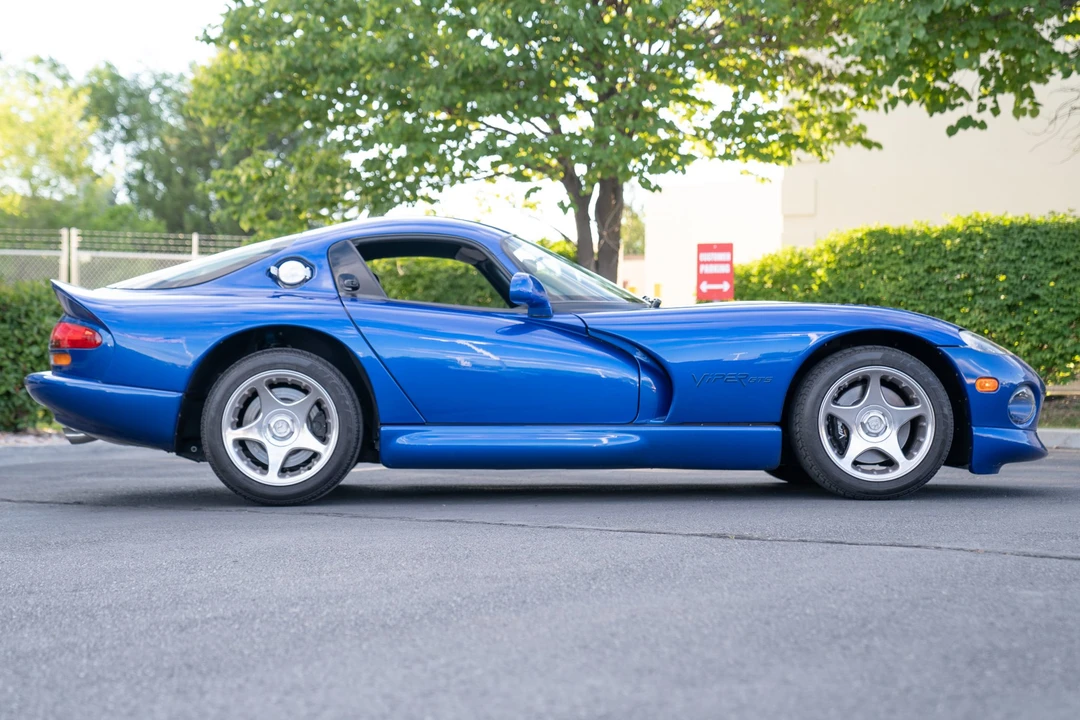 1996 Dodge Viper GTS 2nd Gen - Image 9 of 31