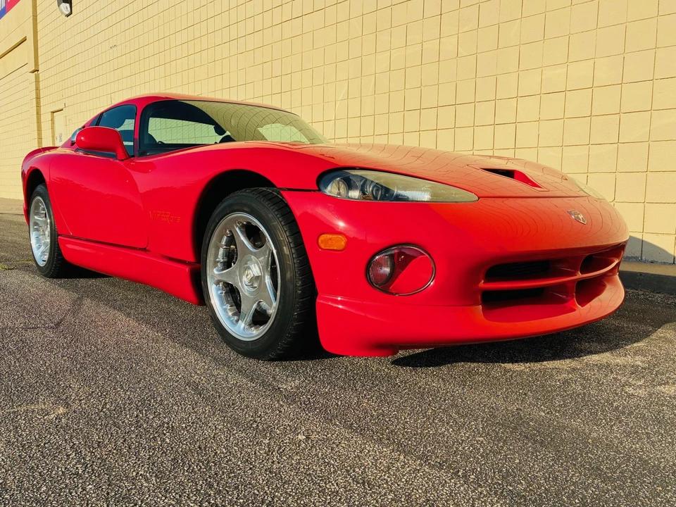 1997 Dodge Viper GTS 2nd Gen - Image 7 of 31