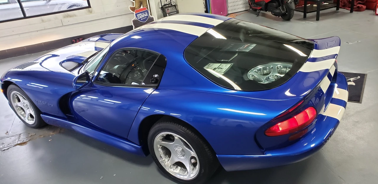 1997 Dodge Viper GTS 2nd Gen - Image 20 of 31