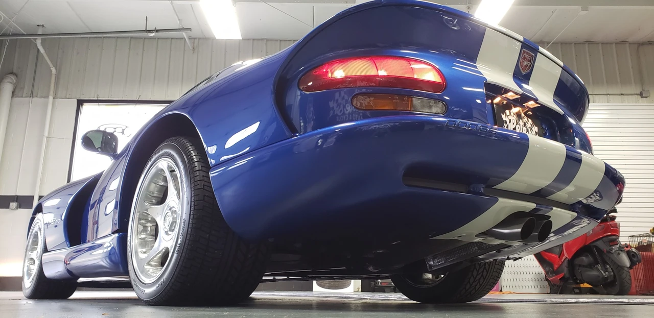 1997 Dodge Viper GTS 2nd Gen - Image 24 of 31