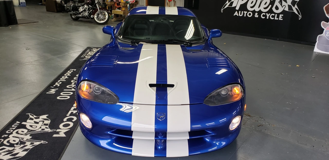 1997 Dodge Viper GTS 2nd Gen - Image 11 of 31