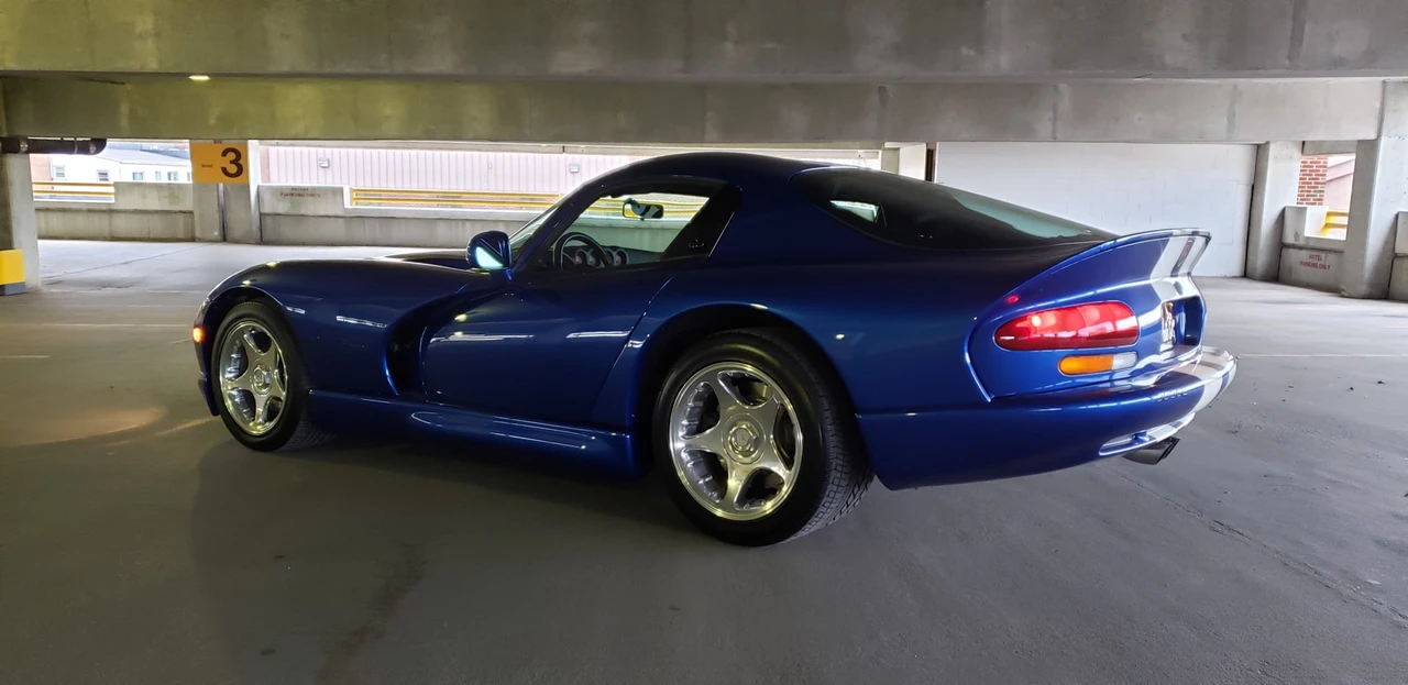 1997 Dodge Viper GTS 2nd Gen - Image 16 of 31