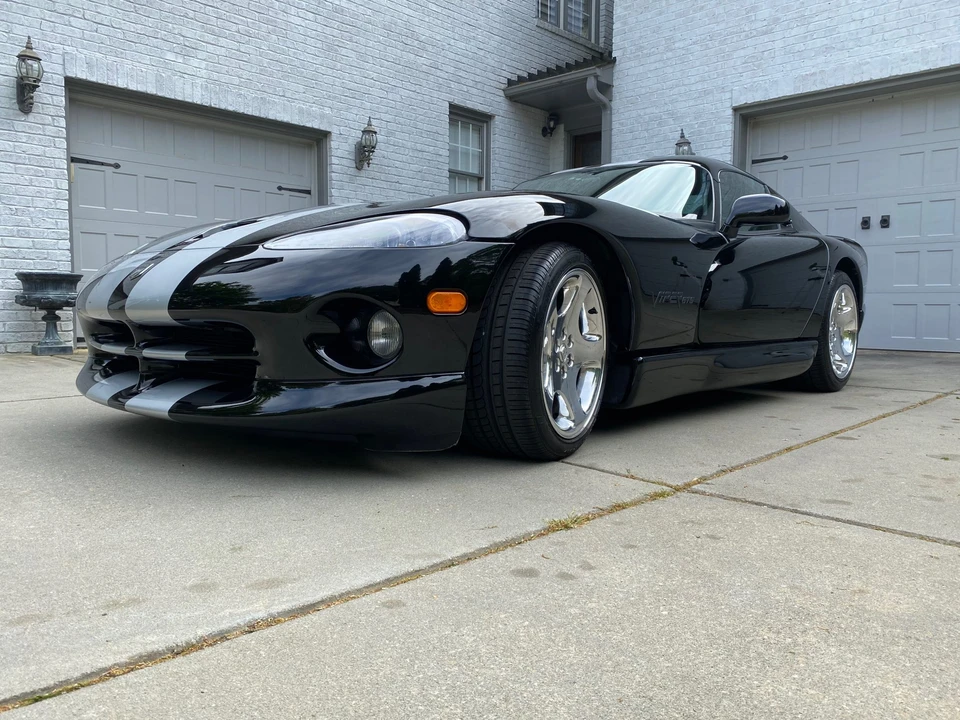 2000 Dodge Viper GTS 2nd Gen - Image 6 of 31