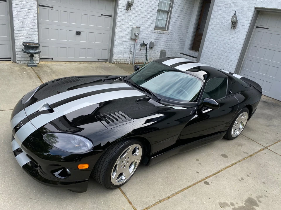 2000 Dodge Viper GTS 2nd Gen - Image 7 of 31