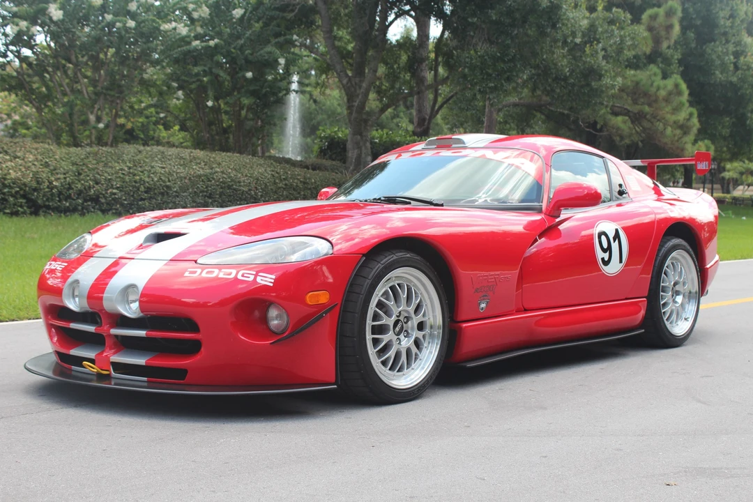 2001 Dodge Viper GTS 2nd Gen - Image 6 of 31