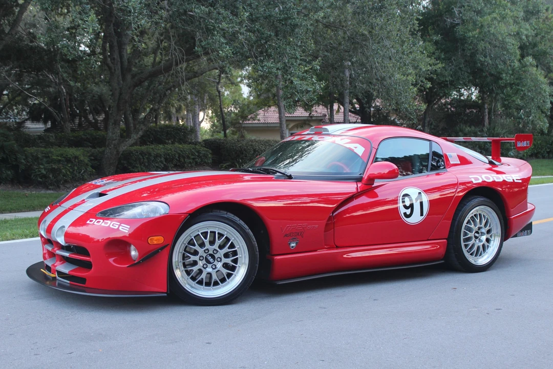 2001 Dodge Viper GTS 2nd Gen - Image 7 of 31