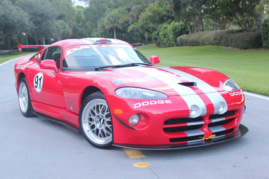 2001 Dodge Viper GTS 2nd Gen - Image 29 of 31