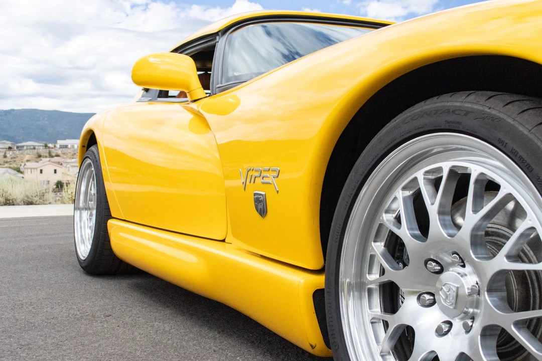 2002 Dodge Viper 2nd Gen - Image 29 of 31