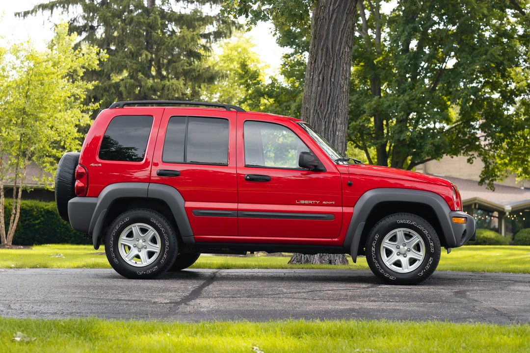 2002 Jeep KJ Liberty - Image 14 of 31