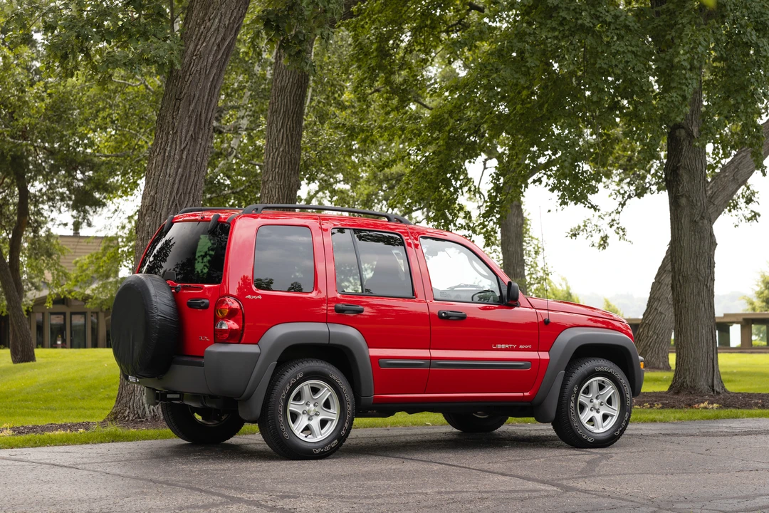 2002 Jeep KJ Liberty - Image 16 of 31