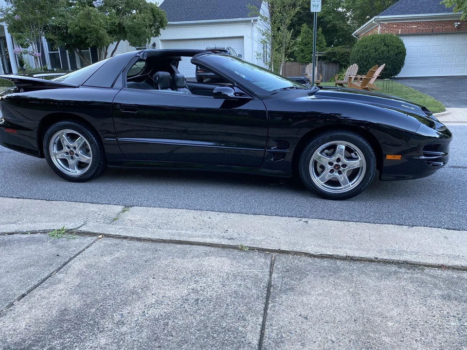 2002 Pontiac Firebird Trans Am 4th Gen - Image 11 of 31