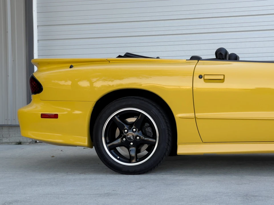 2002 Pontiac Firebird Trans Am 4th Gen - Image 23 of 31