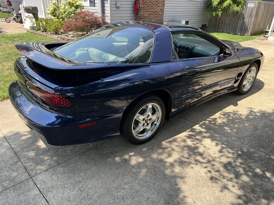 2002 Pontiac Firebird Trans Am 4th Gen - Image 18 of 31