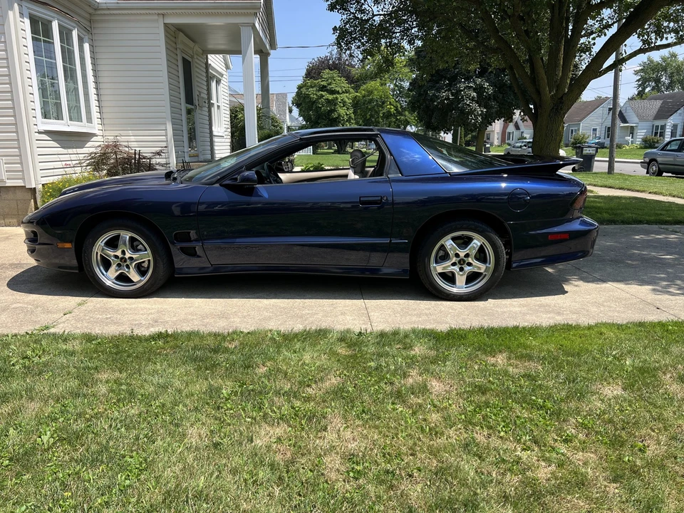 2002 Pontiac Firebird Trans Am 4th Gen - Image 16 of 31