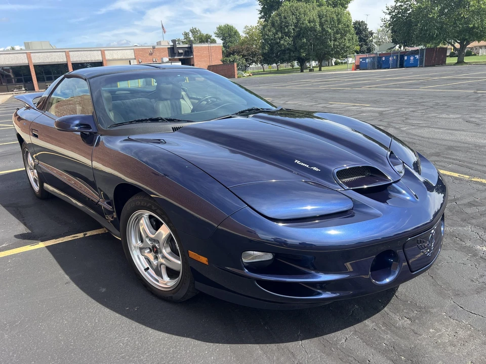 2002 Pontiac Firebird Trans Am 4th Gen - Image 15 of 31