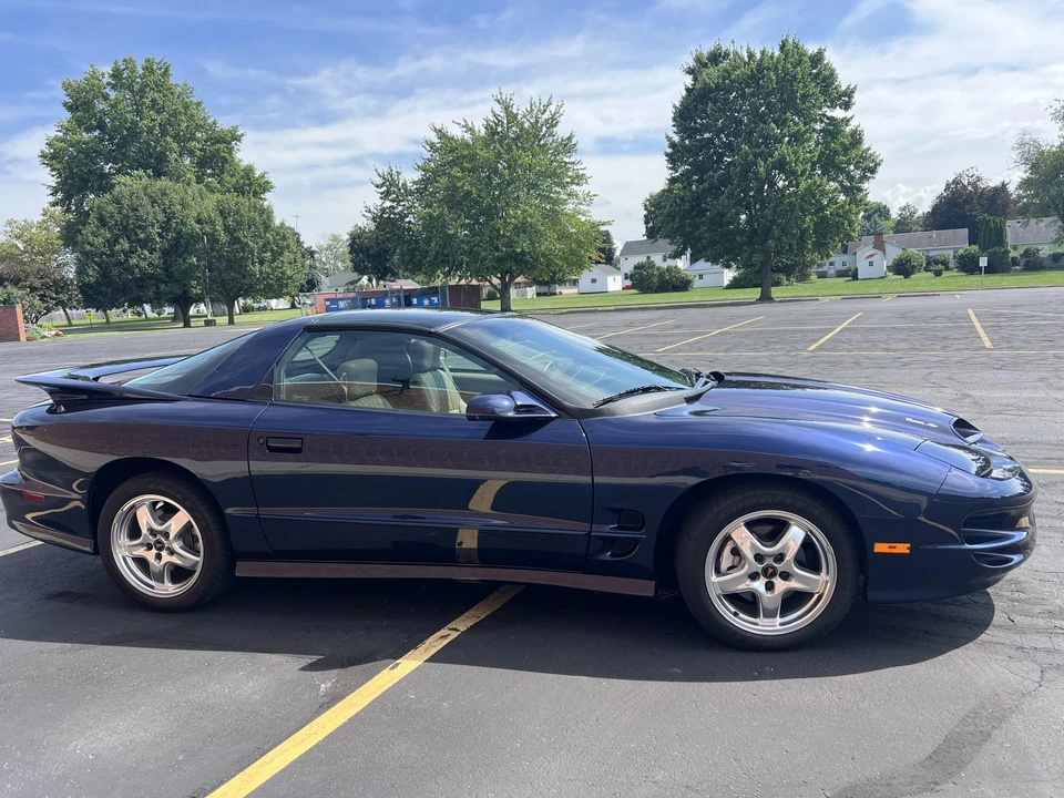 2002 Pontiac Firebird Trans Am 4th Gen - Image 13 of 31
