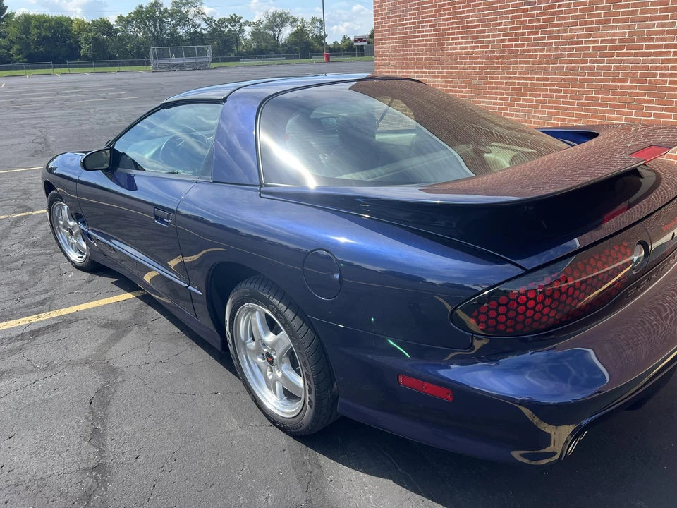 2002 Pontiac Firebird Trans Am 4th Gen - Image 8 of 31