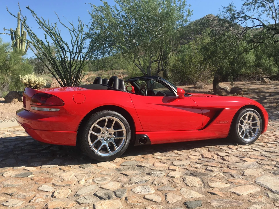 2003 Dodge Viper 3rd Gen - Image 9 of 31