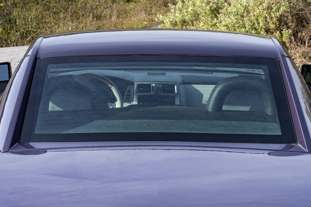 2004 Cadillac XLR - Image 20 of 31