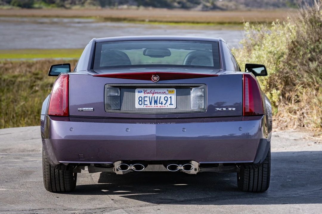 2004 Cadillac XLR - Image 14 of 31