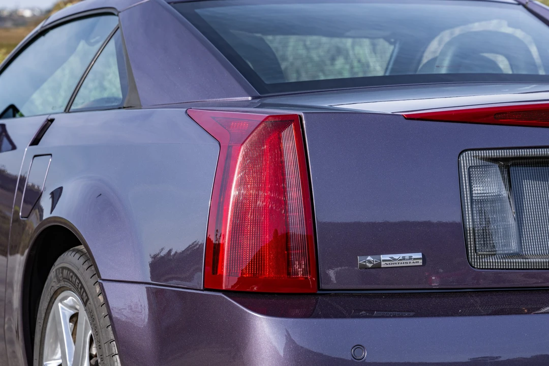 2004 Cadillac XLR - Image 25 of 31