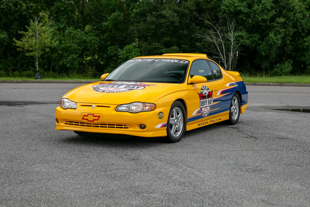 2000 Chevrolet Monte Carlo 6th Gen - Image 4 of 31