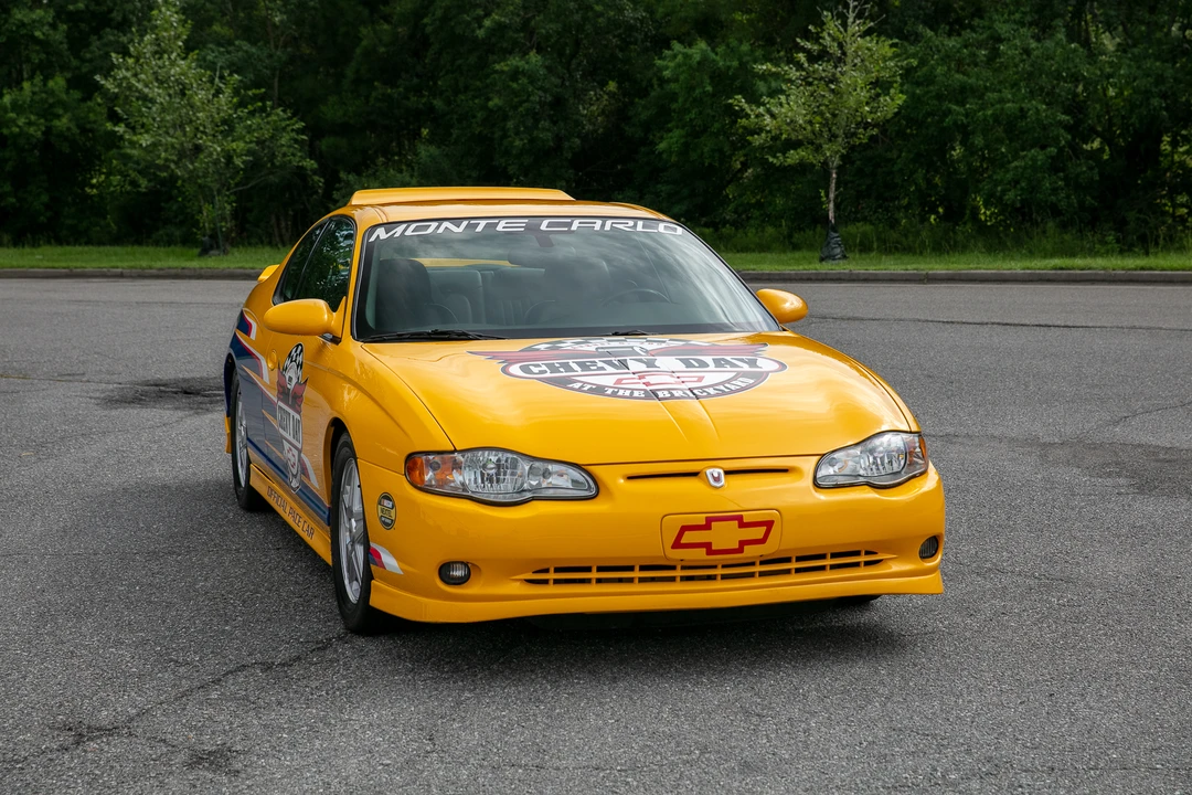 2000 Chevrolet Monte Carlo 6th Gen - Image 5 of 31