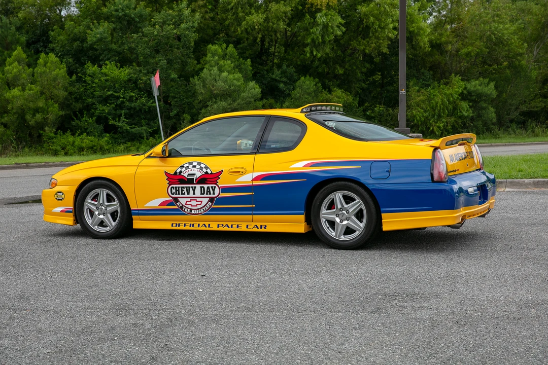 2000 Chevrolet Monte Carlo 6th Gen - Image 12 of 31