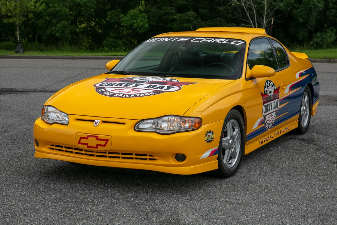 2000 Chevrolet Monte Carlo 6th Gen - Image 11 of 31
