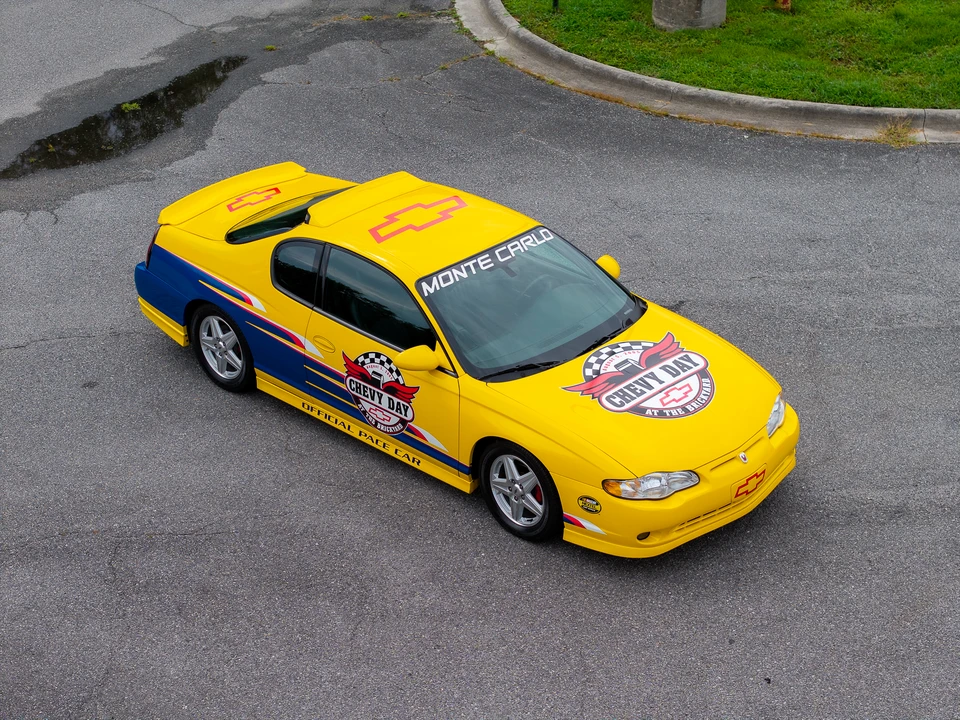 2000 Chevrolet Monte Carlo 6th Gen - Image 18 of 31