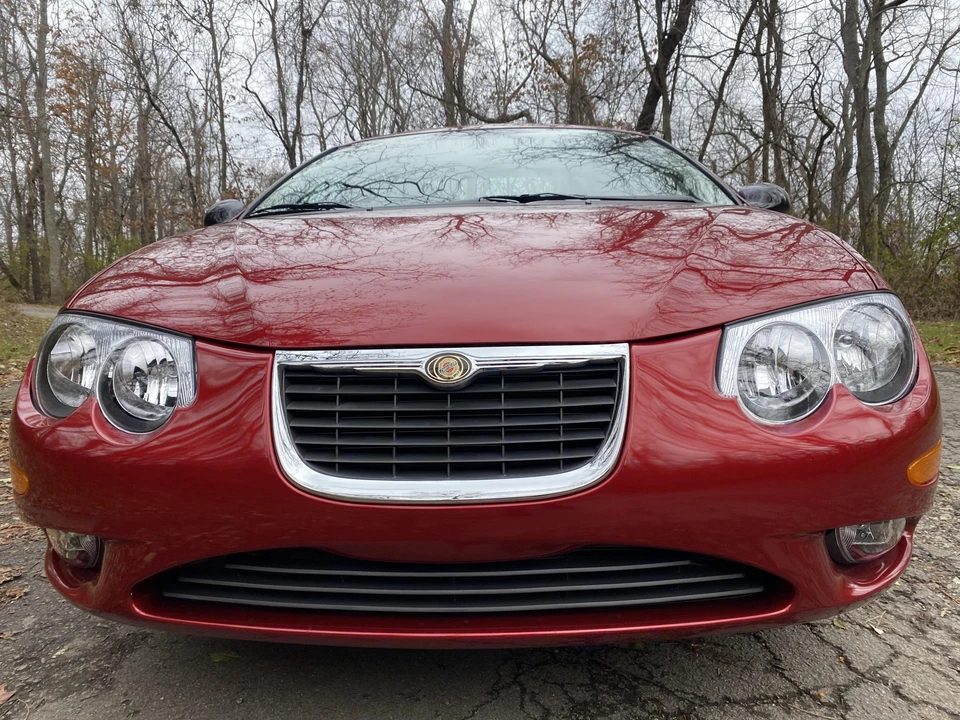 2004 Chrysler 300 - Image 9 of 31