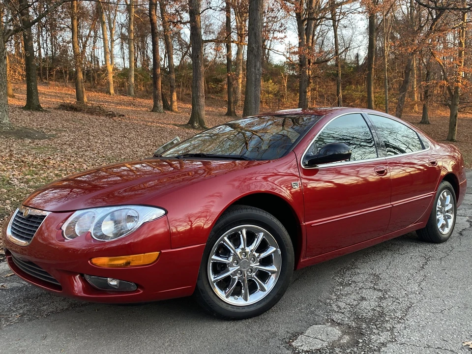 2004 Chrysler 300 - Image 6 of 31