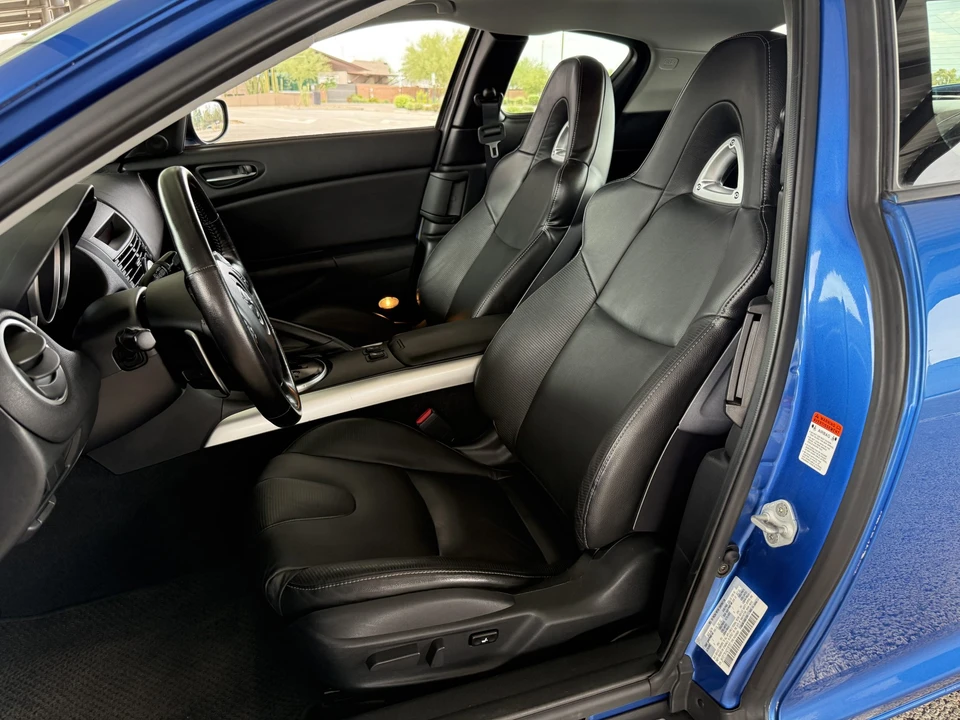 2004 Mazda RX-8 1st Gen - Image 28 of 31