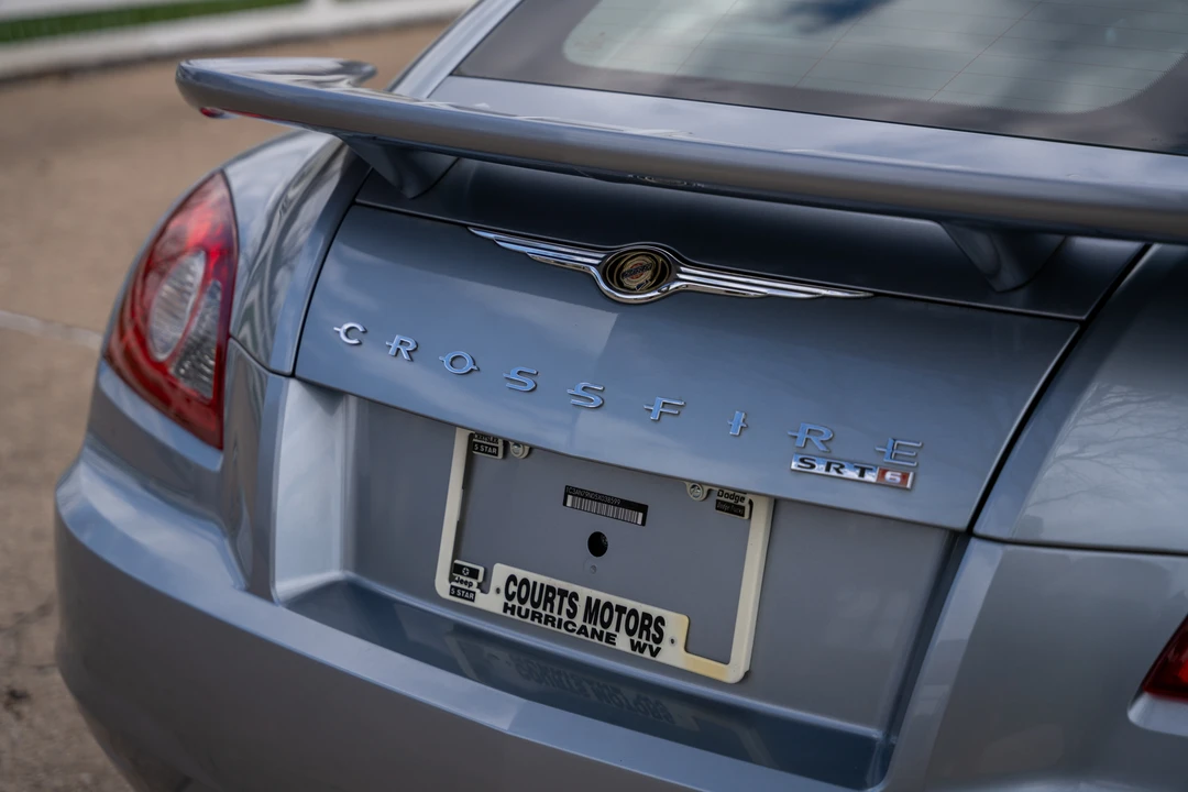 2005 Chrysler Crossfire - Image 25 of 31