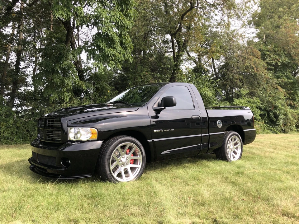 2005 Dodge Ram SRT-10 3rd Gen - Image 6 of 31