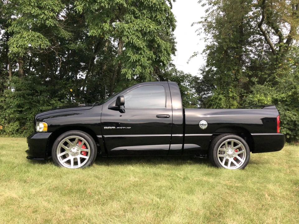 2005 Dodge Ram SRT-10 3rd Gen - Image 7 of 31