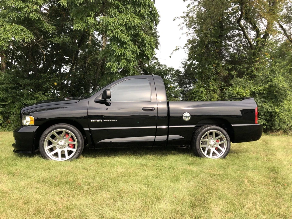 2005 Dodge Ram SRT-10 3rd Gen - Image 8 of 31